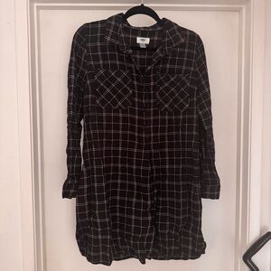 Old Navy Black and White Plaid Long Sleeve Dress